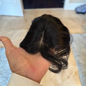 Black hair topper clip in